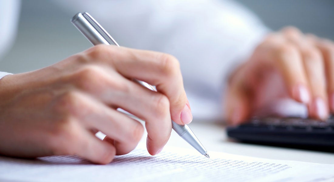 Shop Click Drive in IOWA FALLS, IA