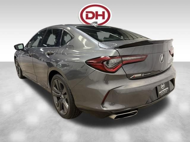 2022 Acura TLX w/A-Spec Package