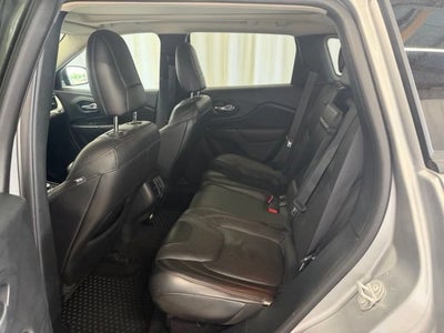 2017 Jeep Cherokee L Plus Pkg