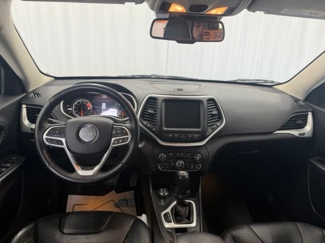 2017 Jeep Cherokee L Plus Pkg
