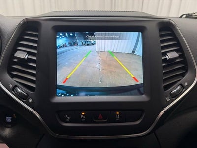 2023 Jeep Cherokee Altitude Lux