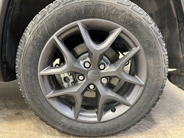 2021 Jeep Grand Cherokee 80th Anniversary