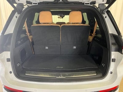 2023 Jeep Grand Cherokee L Summit Reserve