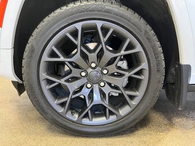 2023 Jeep Grand Cherokee L Summit Reserve
