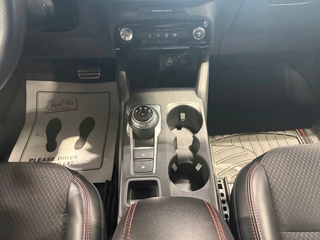 2024 Ford Escape ST-Line Select