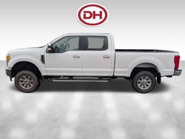 2017 Ford Super Duty F-250 SRW Lariat