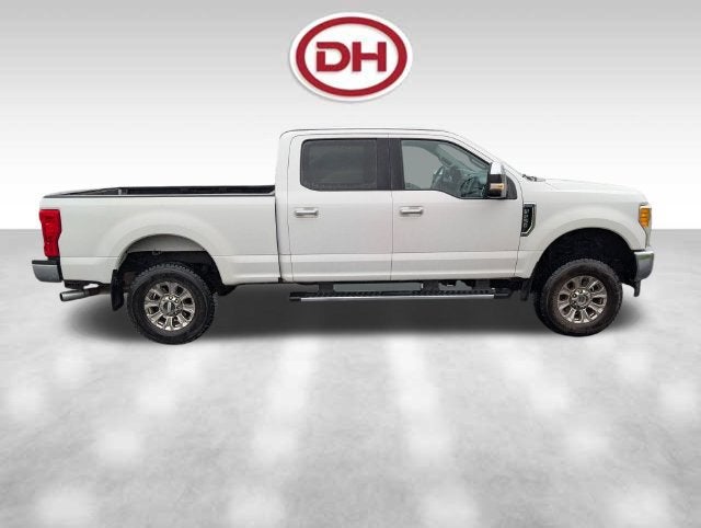 2017 Ford Super Duty F-250 SRW Lariat
