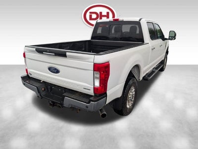 2017 Ford Super Duty F-250 SRW Lariat