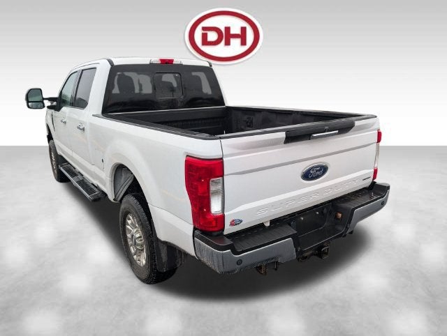 2017 Ford Super Duty F-250 SRW Lariat