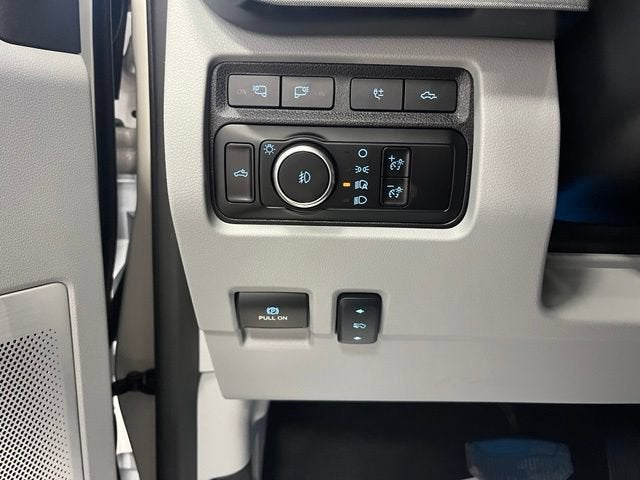 2024 Ford Super Duty F-350 SRW XL