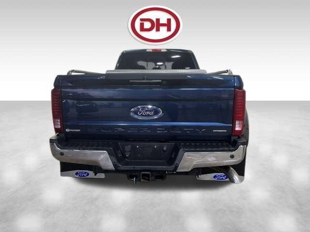 2017 Ford Super Duty F-350 DRW Lariat
