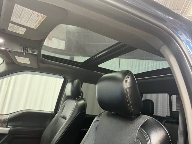 2017 Ford Super Duty F-350 DRW Lariat