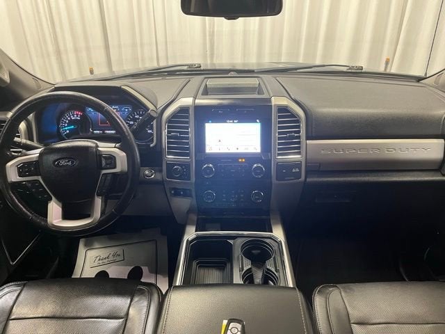 2017 Ford Super Duty F-350 DRW Lariat