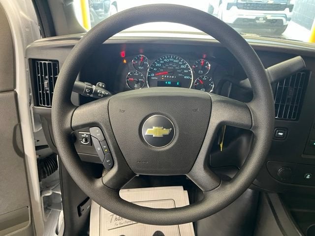 2026 Chevrolet Express Cargo 1WT