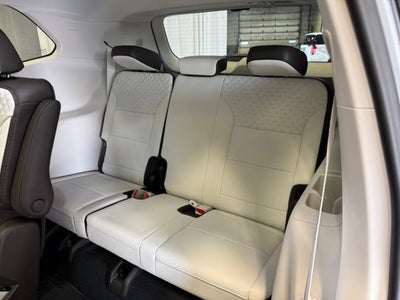 2027 GMC Acadia Denali