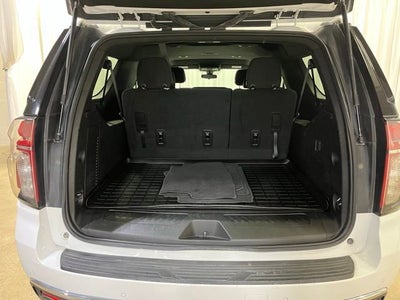 2022 Chevrolet Suburban LS