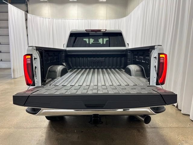 2025 GMC Sierra 3500 HD SLT