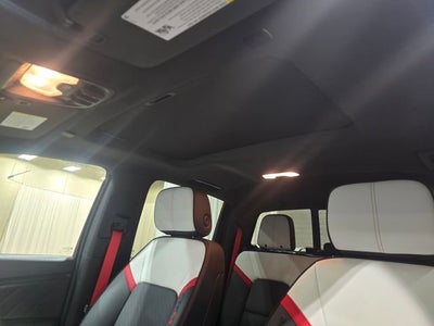 2025 GMC Canyon AT4