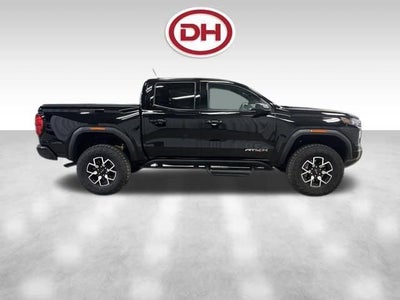 2025 GMC Canyon AT4