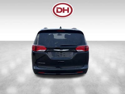 2021 Chrysler Voyager LXI