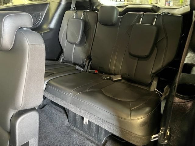 2020 Chrysler Pacifica Touring L Plus 35th Anniversary