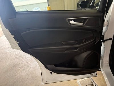 2023 Ford Edge SE