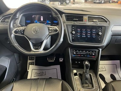 2023 Volkswagen Tiguan SE R-Line Black