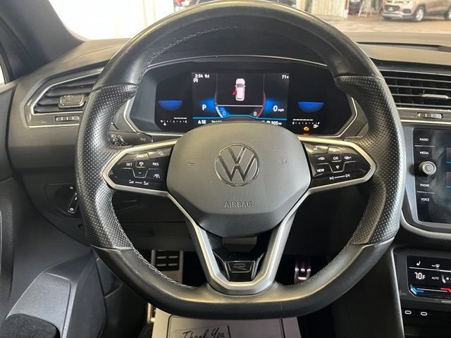 2023 Volkswagen Tiguan SE R-Line Black