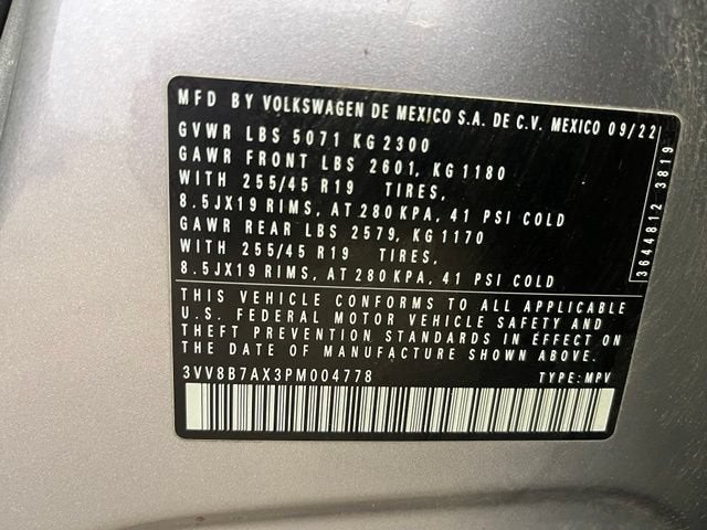 2023 Volkswagen Tiguan SE R-Line Black
