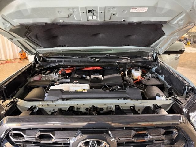 2025 Toyota Tundra 4WD Platinum Hybrid