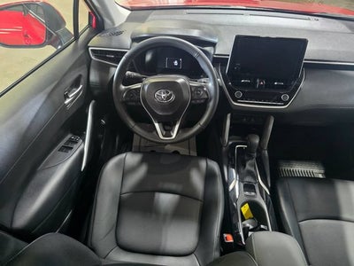 2024 Toyota Corolla Cross XLE