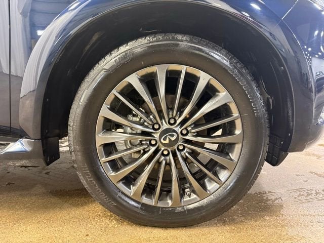 2023 INFINITI QX80 SENSORY