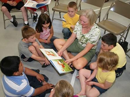 Glenda Howard teaching